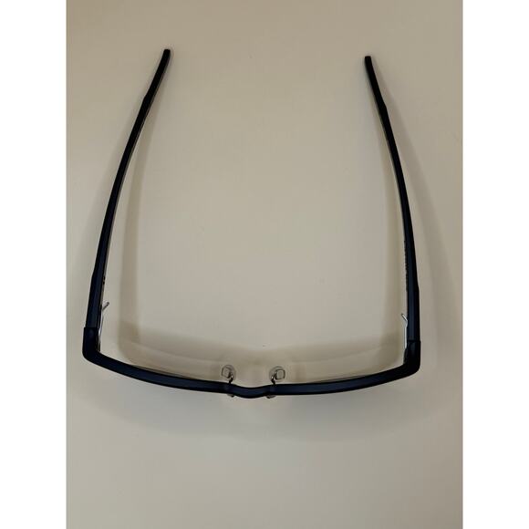 Oakley Prizm Latch Key, size 55 Black with silver accents - Picture 6 of 8